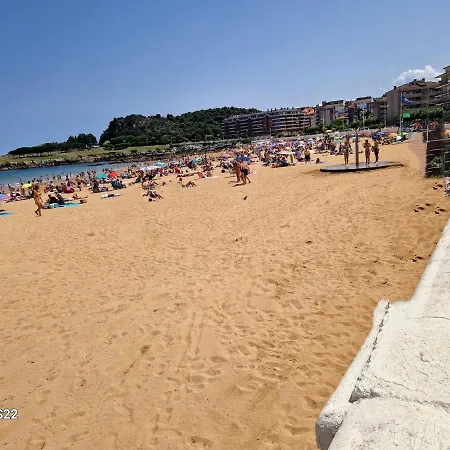 Castro Urdiales Apartment *